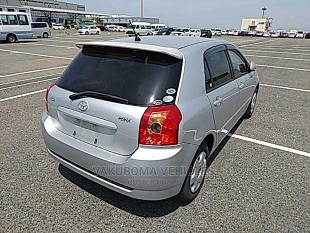 Toyota Corolla RunX 2005 Silver