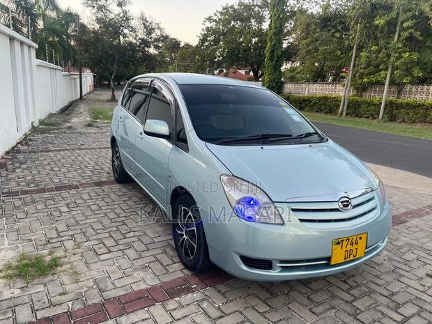 Toyota Corolla Spacio 2003 Blue