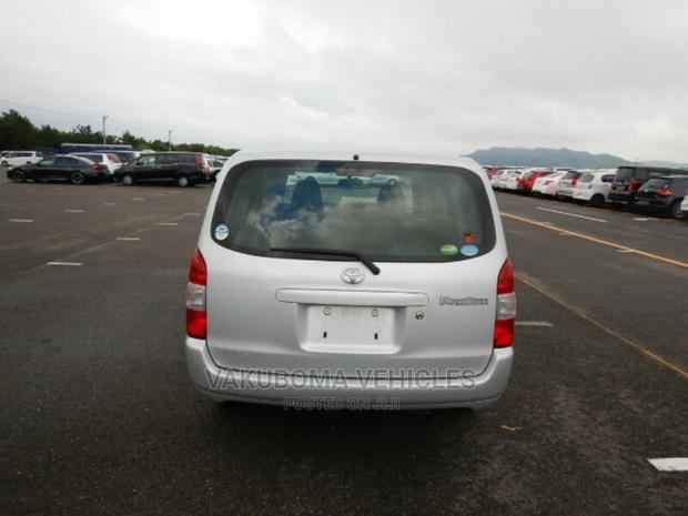 Toyota Probox 2015 Silver