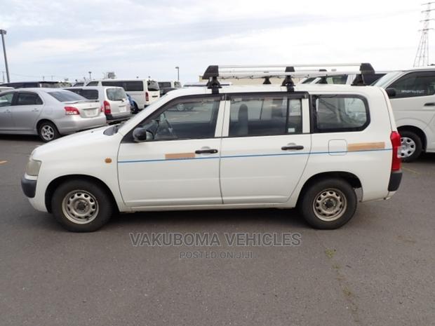 Toyota Probox 2005 White