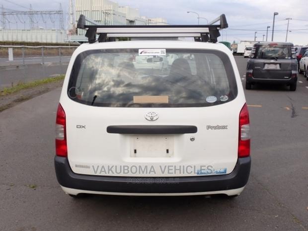 Toyota Probox 2005 White