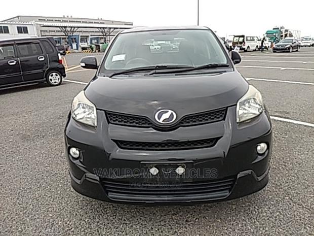 Toyota IST 2007 Black