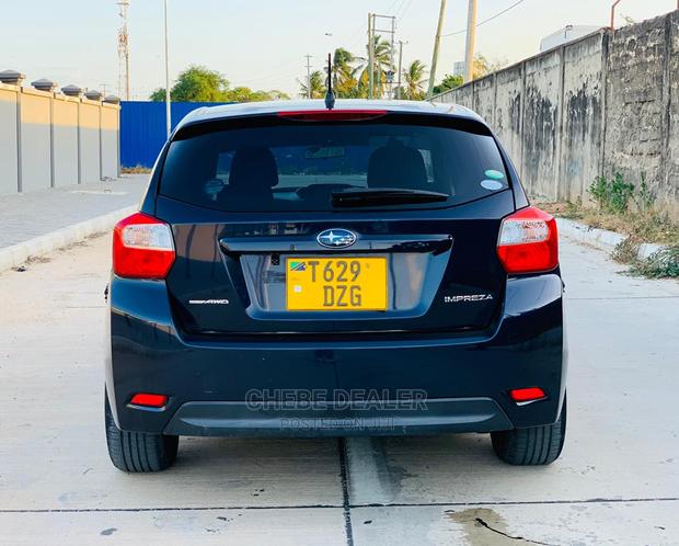 Subaru Impreza 2.0 2011 Black