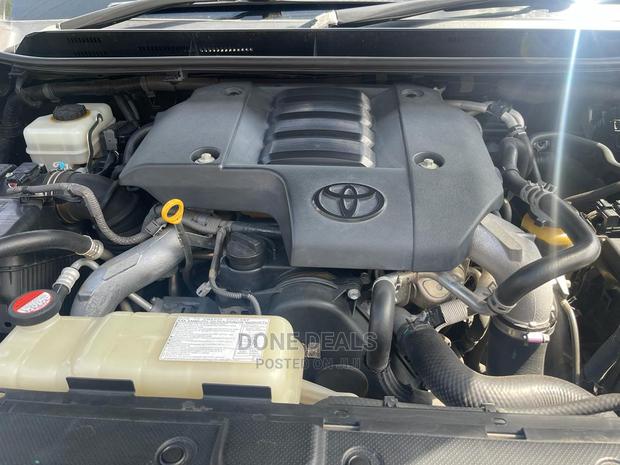 Toyota Land Cruiser Prado 2014 Black