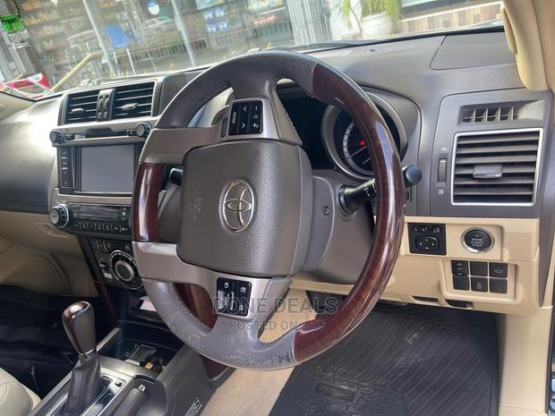 Toyota Land Cruiser Prado 2014 Black