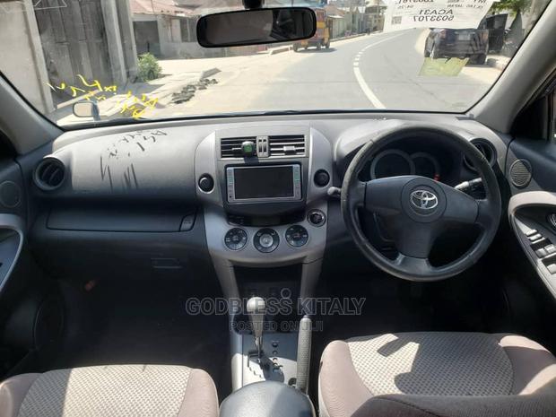 Toyota RAV4 2009 Blue