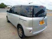 Toyota Sienta 1.5 AWD 2005 Silver for sale