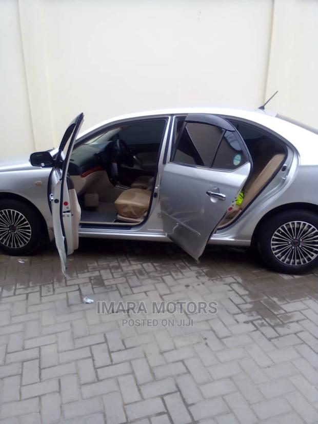 Toyota Premio 2004 Silver