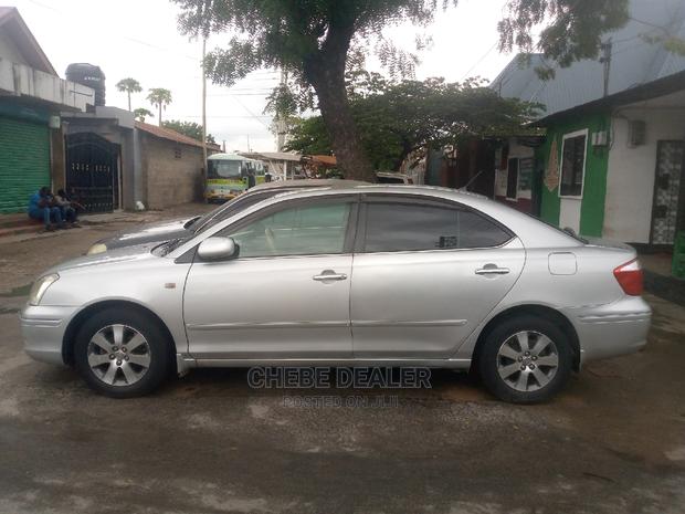 Toyota Premio 2004 Silver