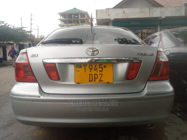Toyota Premio 2004 Silver