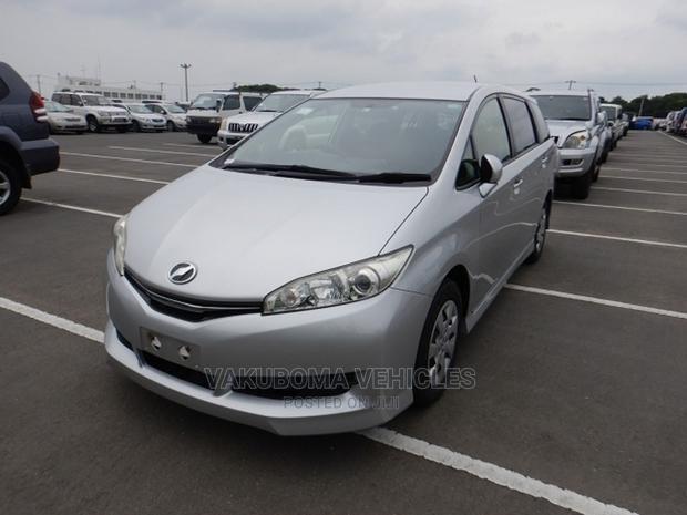 Toyota Wish 2015 Silver