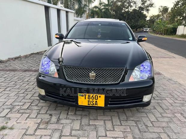 Toyota Crown 2007 Black