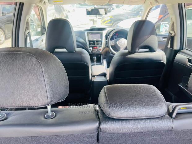 Subaru Forester 2011 Gray