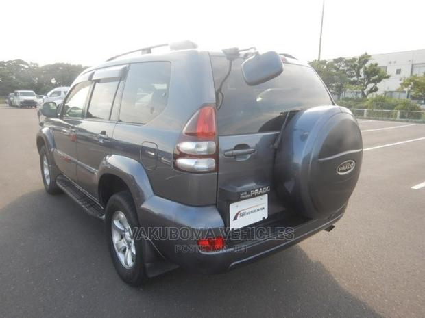 Toyota Land Cruiser Prado 2008 Gray