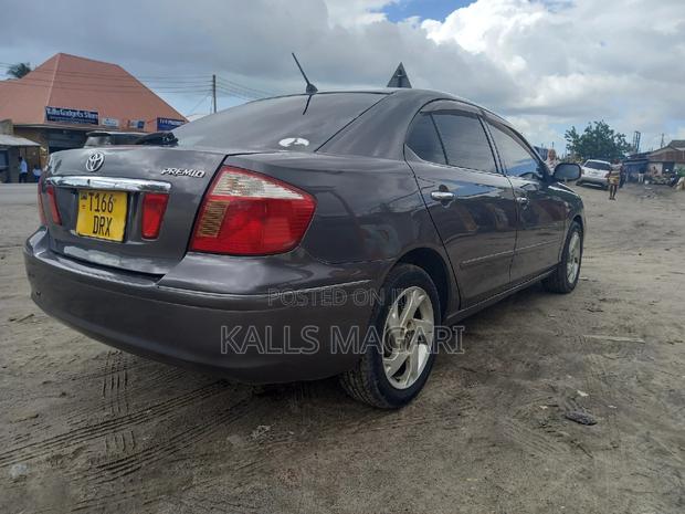 Toyota Premio 2005 Gray