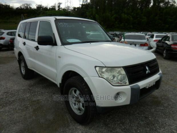 Mitsubishi Pajero 2007 White