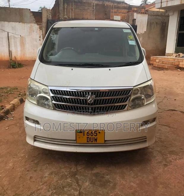 Toyota Alphard 2007 White