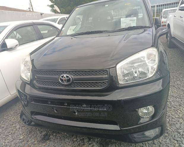 Toyota RAV4 2005 Black