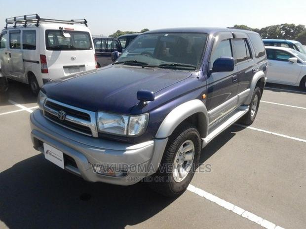 Toyota Hilux Surf 1999 Blue