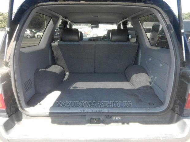 Toyota Hilux Surf 1999 Blue