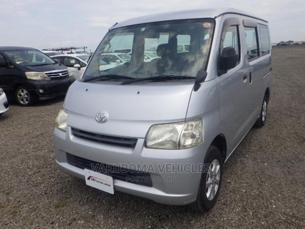 Toyota Lite-Ace 2010 Silver