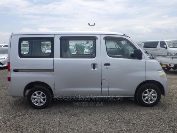 Toyota Lite-Ace 2010 Silver
