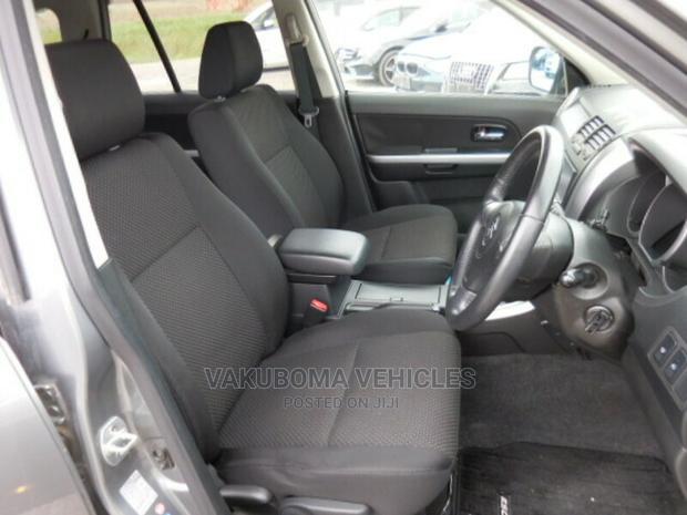 Suzuki Escudo 2009 Gray