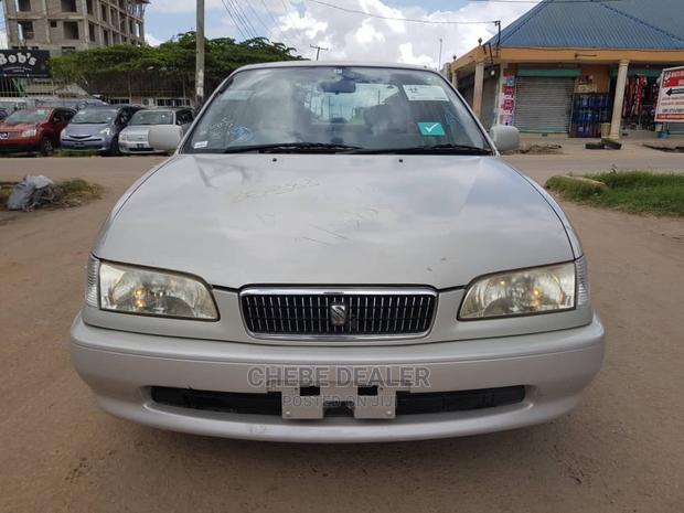 Toyota Sprinter 1999 Silver