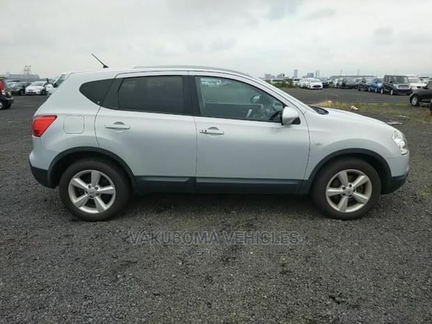 Nissan Dualis 2007 Gray