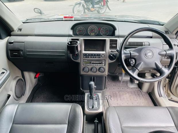 Nissan X-Trail 2.0 2005 Gray