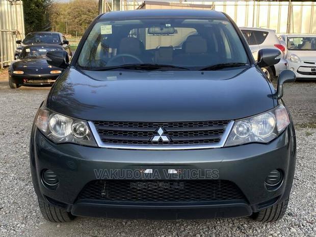 Mitsubishi Outlander 2009 Gray