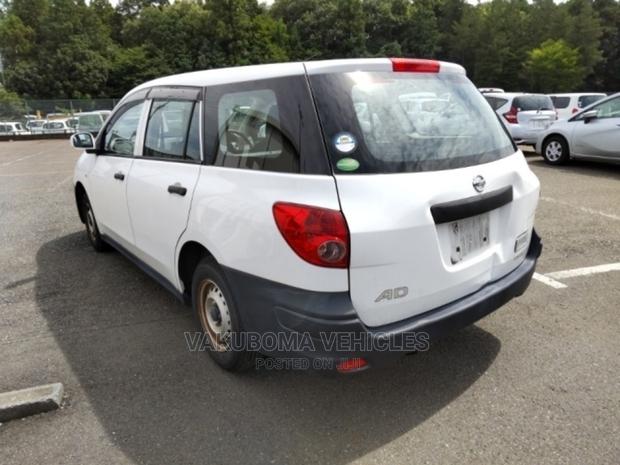 Nissan Advan 2013 White