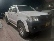 Toyota Hilux SR 4x4 2015 White for sale