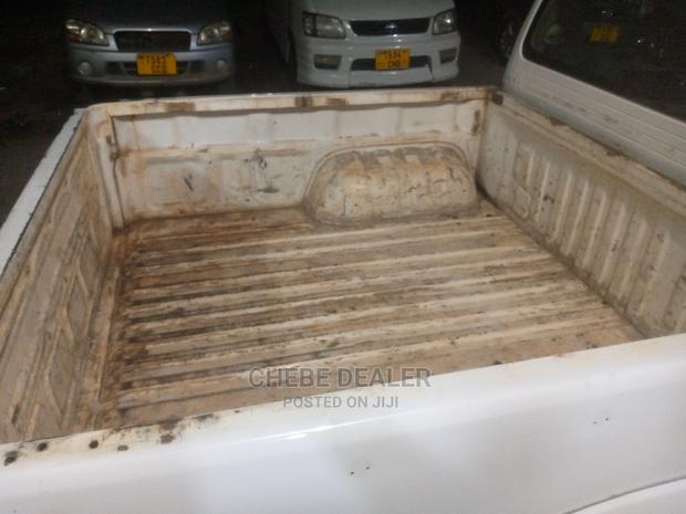 Toyota Hilux SR 4x4 2015 White