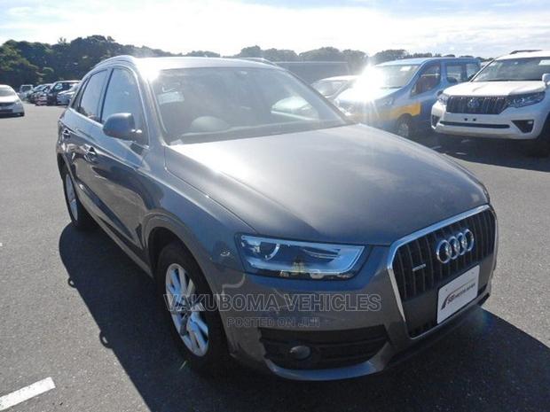 Audi Q3 2013 Gray