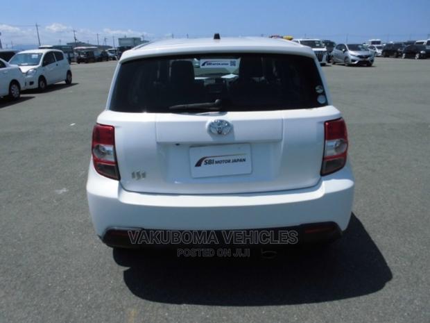 Toyota IST 2008 White