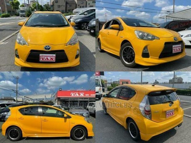 Toyota Aqua 2013 Yellow