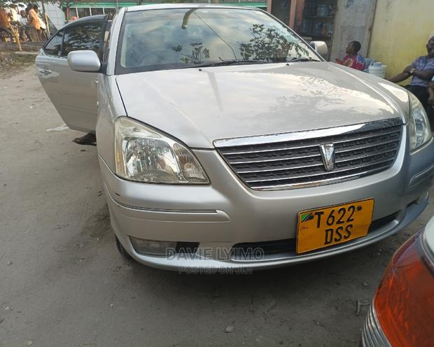 Toyota Premio 2004 Silver