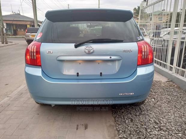 Toyota Corolla RunX 2004 Blue