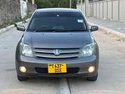 Toyota IST 2004 Gray for sale