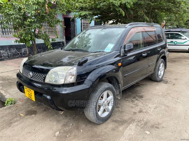 Nissan X-Trail 2.0 2004 Black