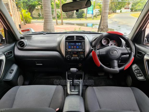 Toyota RAV4 1.8 2005 Silver
