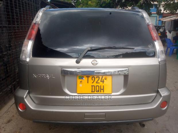 Nissan X-Trail 2.0 2001 Silver