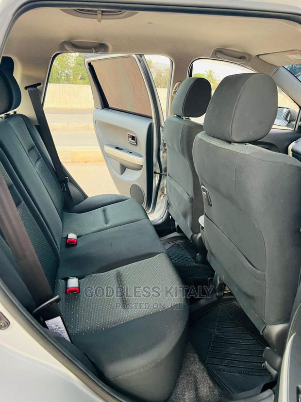 Toyota IST 2006 Silver
