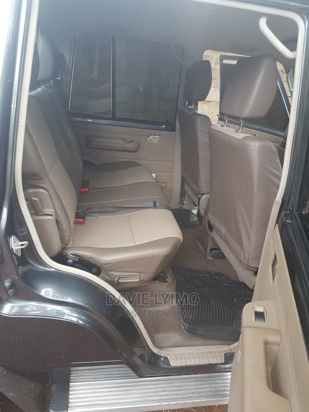 Toyota Land Cruiser 2012 Gray