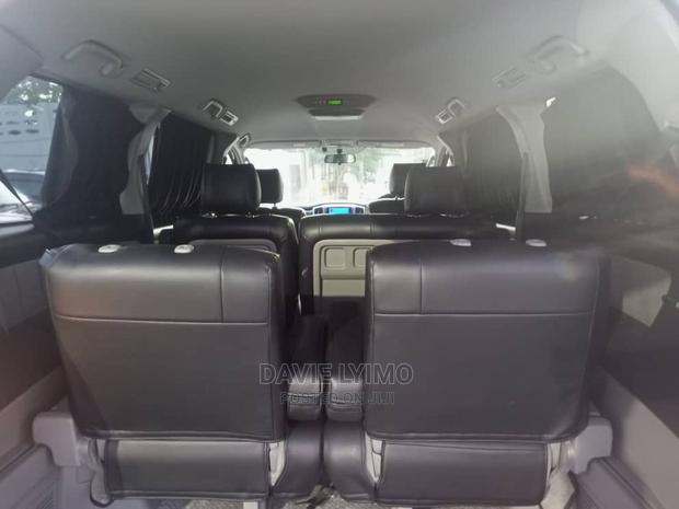 Toyota Alphard 2005 Black