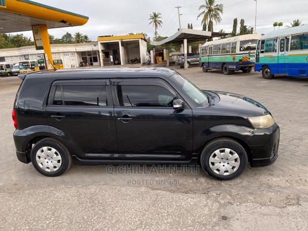 Toyota Corolla Rumion 2008 Black