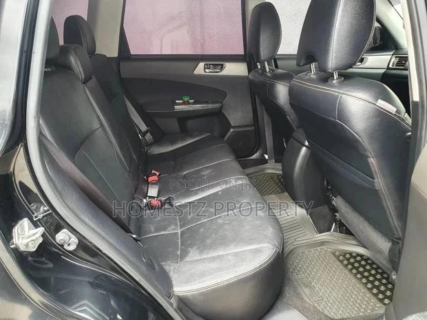 Toyota Land Cruiser 2012 Black