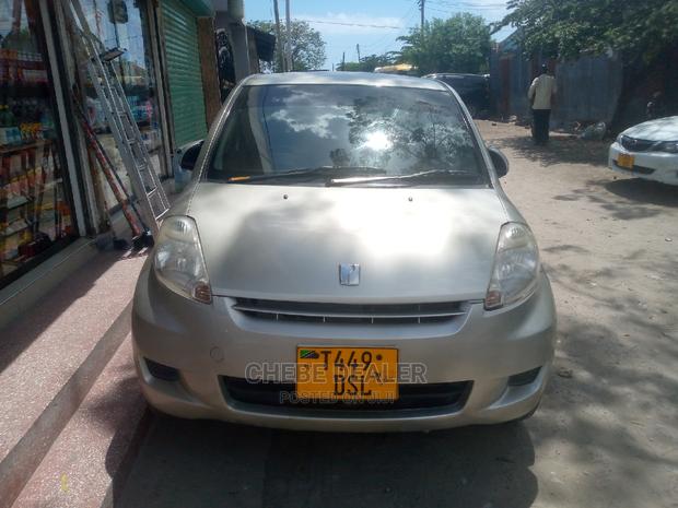 Toyota Passo 1.3 FWD 2008 Silver