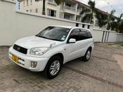 Toyota RAV4 2004 White for sale